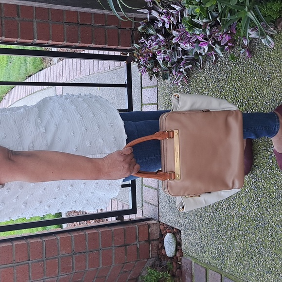 Marc by Marc Jacobs Goodbye Columbus leather satchel taupe & white TAKING OFFERS - Picture 3 of 16
